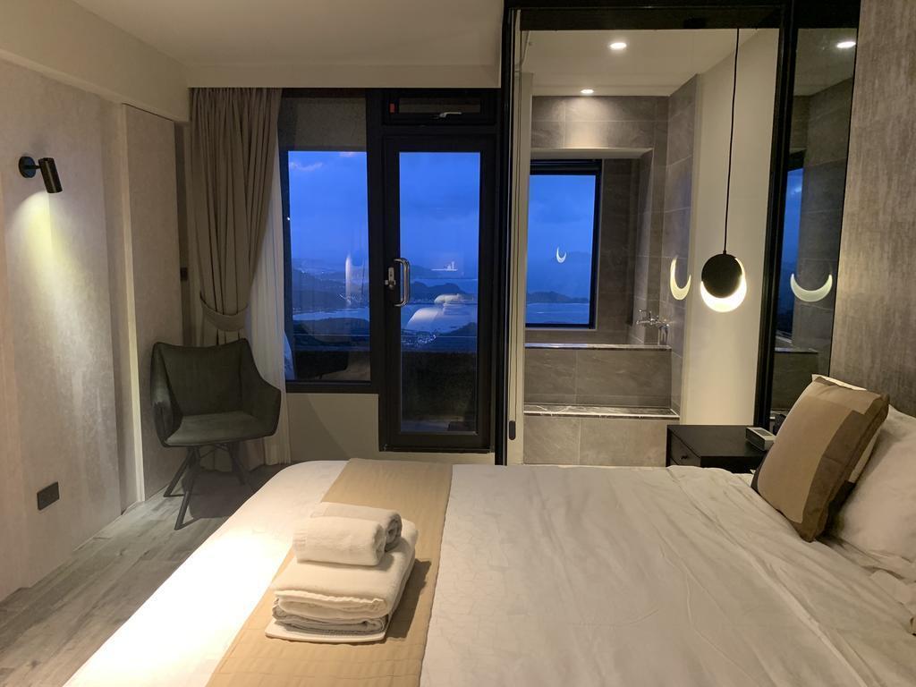 บรรยากาศโดยรอบ Something Easy Inn บน Jishan Street จิ่วเฟิ่น