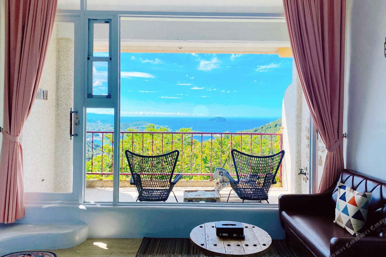 Sunny Room (陽光味宿) — ที่พักคนละแห่ง