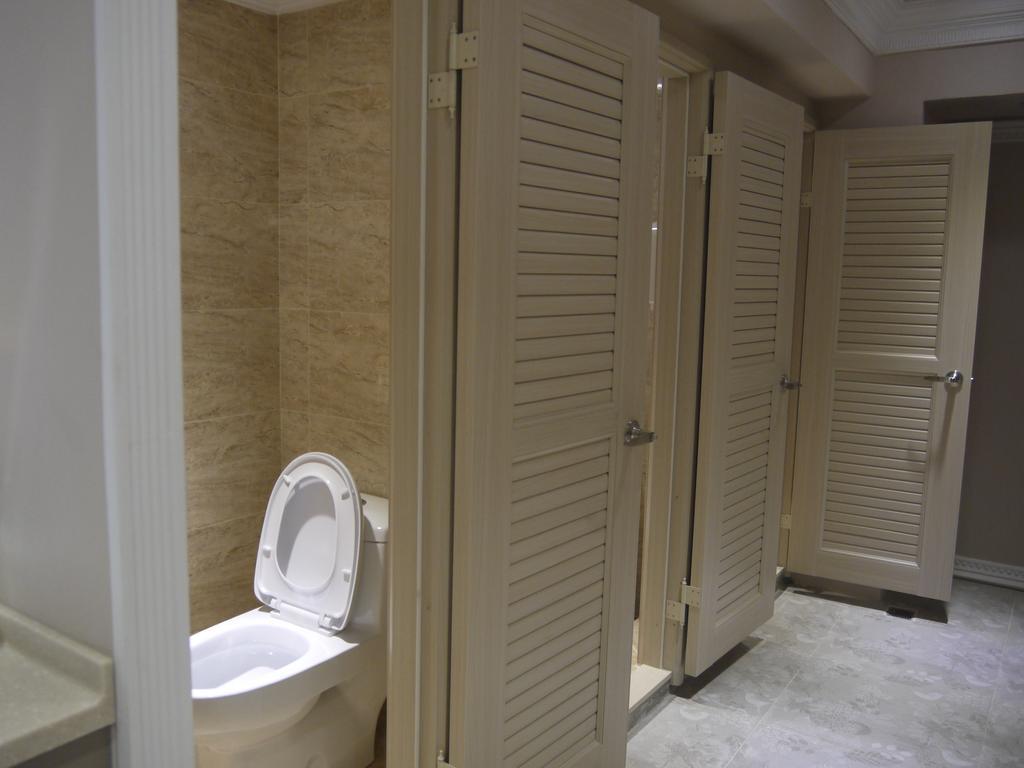 TW Capsule Hostel