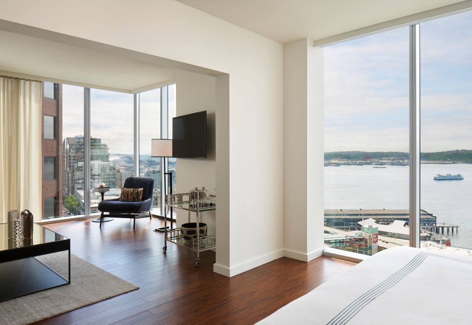 Thompson Seattle, by Hyatt