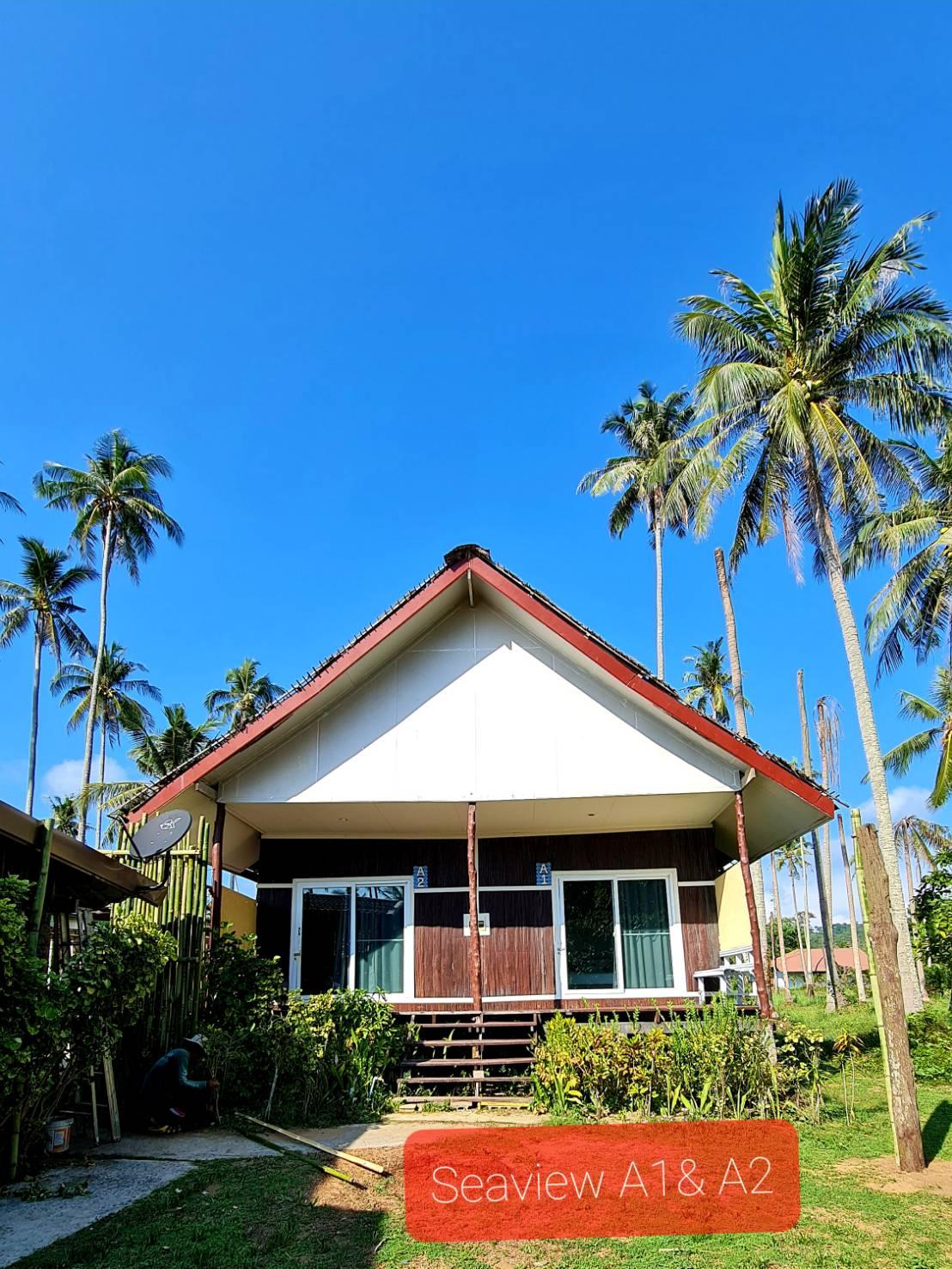 Seafront-zone bungalow at Koh Kood Cabana close to the beach