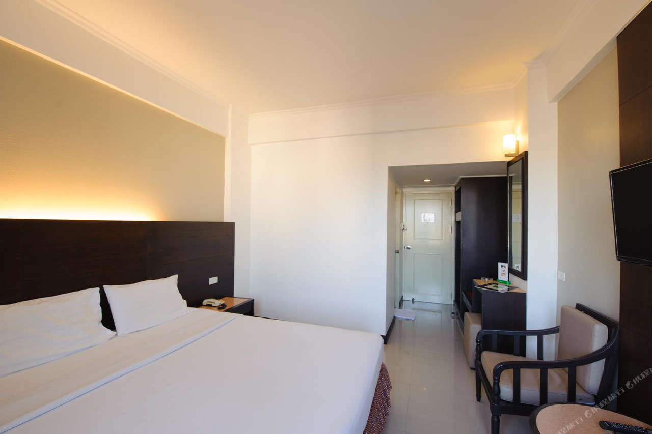 The New Cathay Hotel Betong