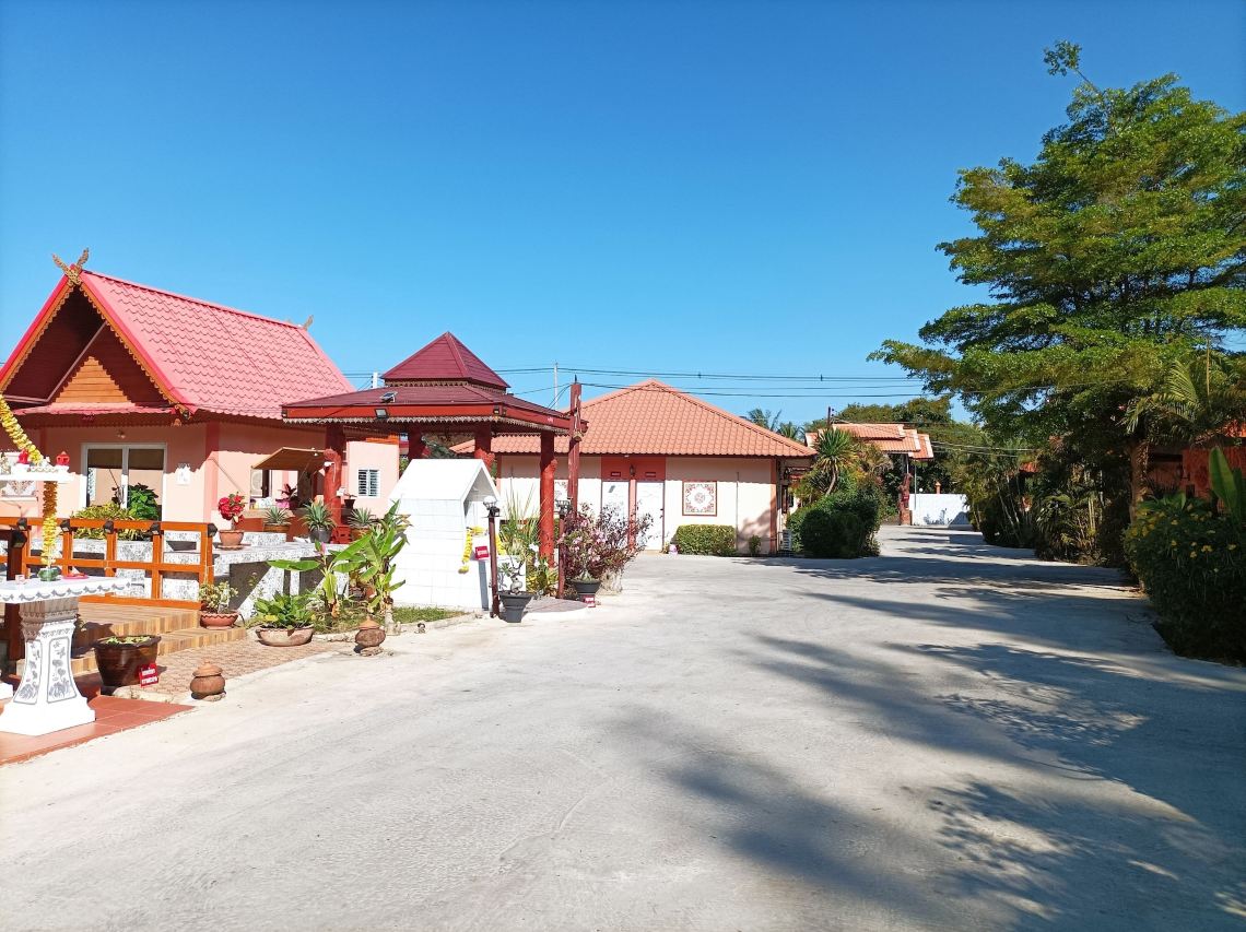 Vimanmek Hotel and Resort